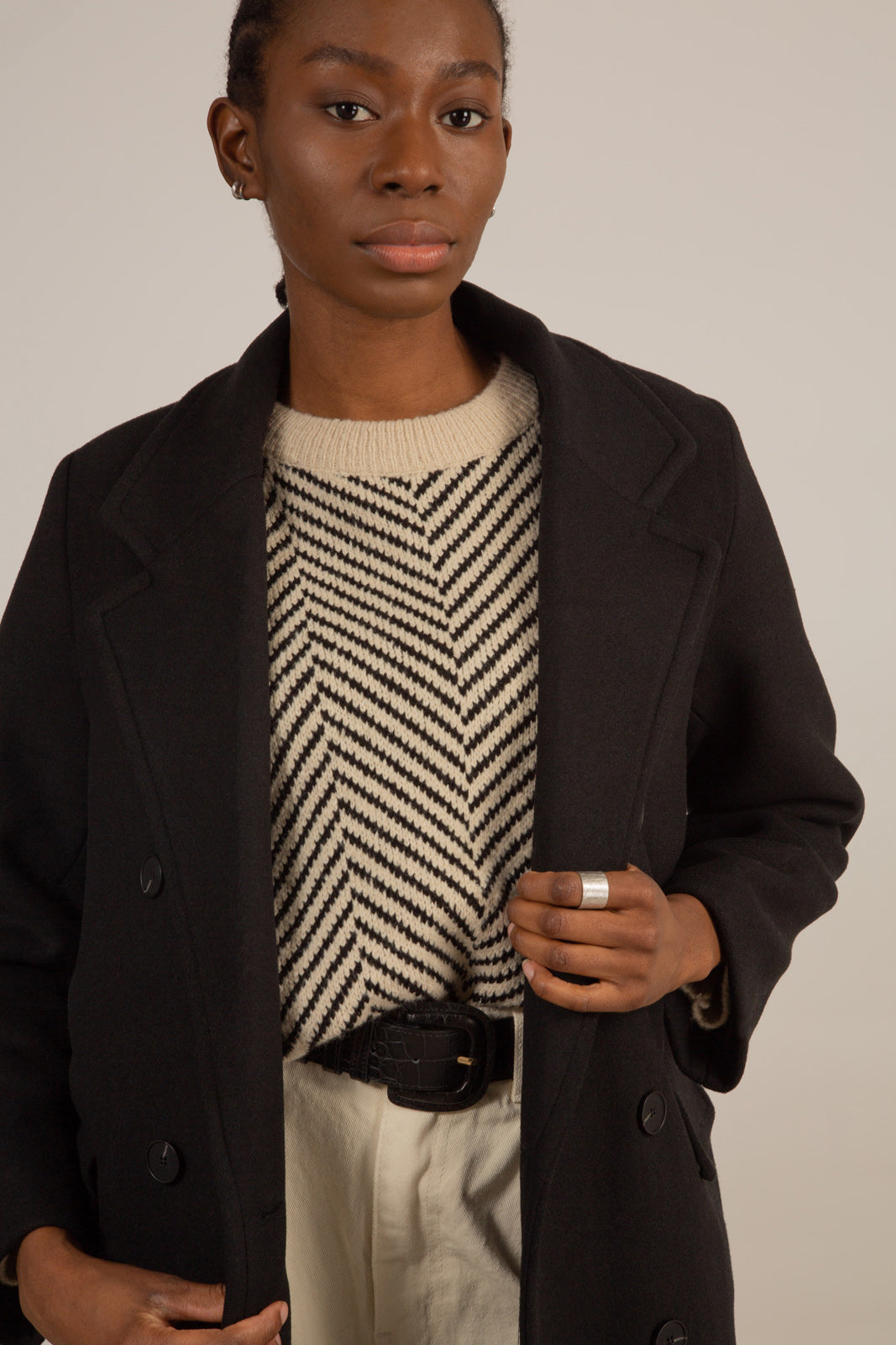 Black wool blend double breasted coat_4