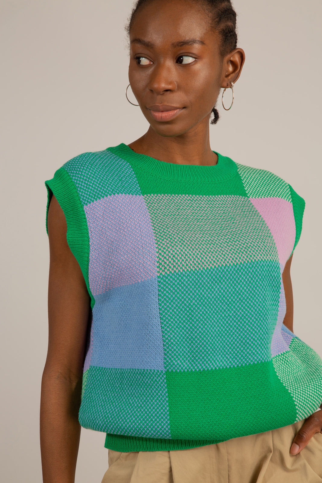 Green blue and pink giant check sweater vest_1