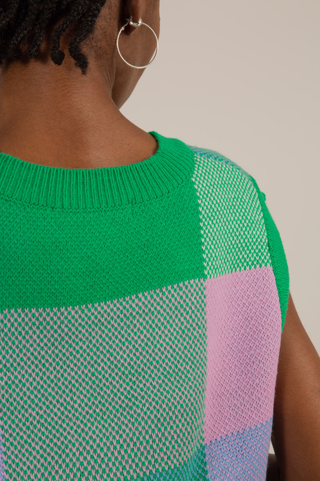 Green blue and pink giant check sweater vest_6