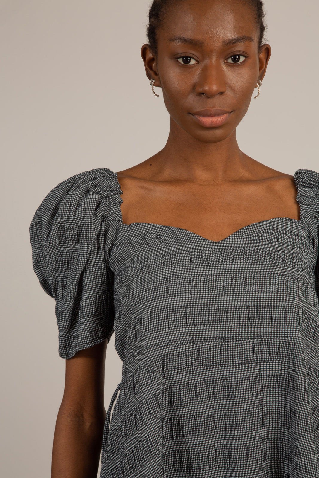 Black and white textured off shoulder mini dress_6