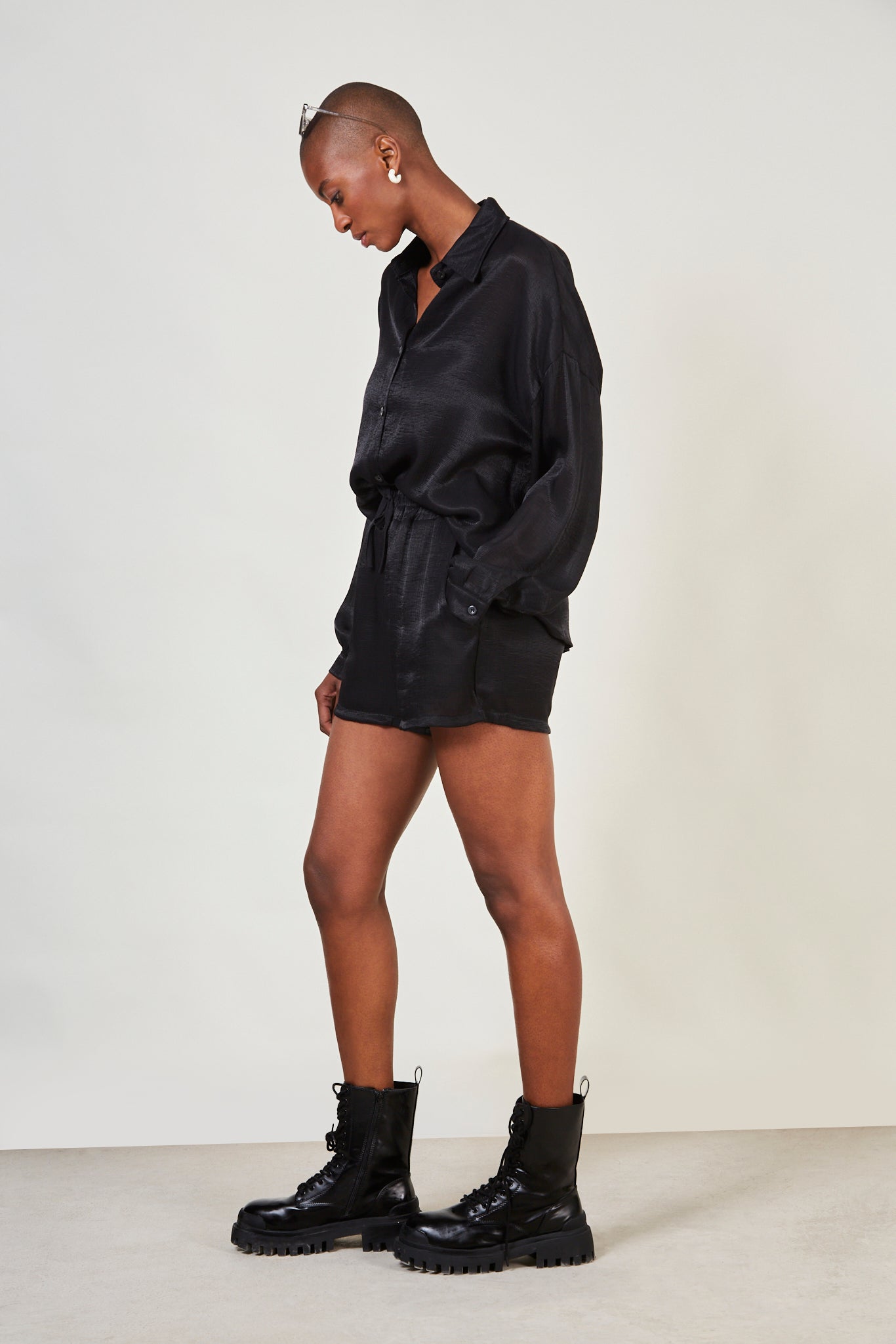 Black gauzy shorts_7