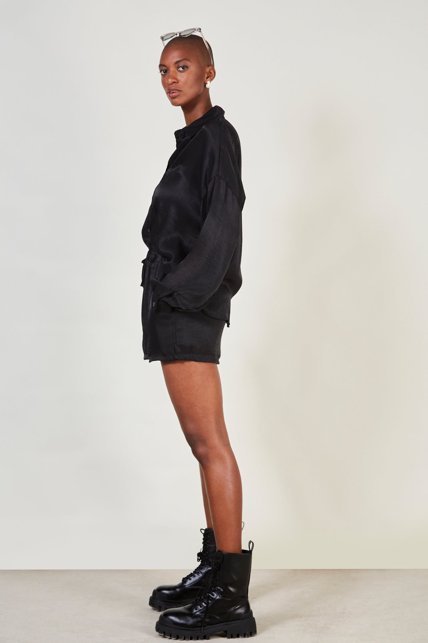 Black gauzy shorts_2
