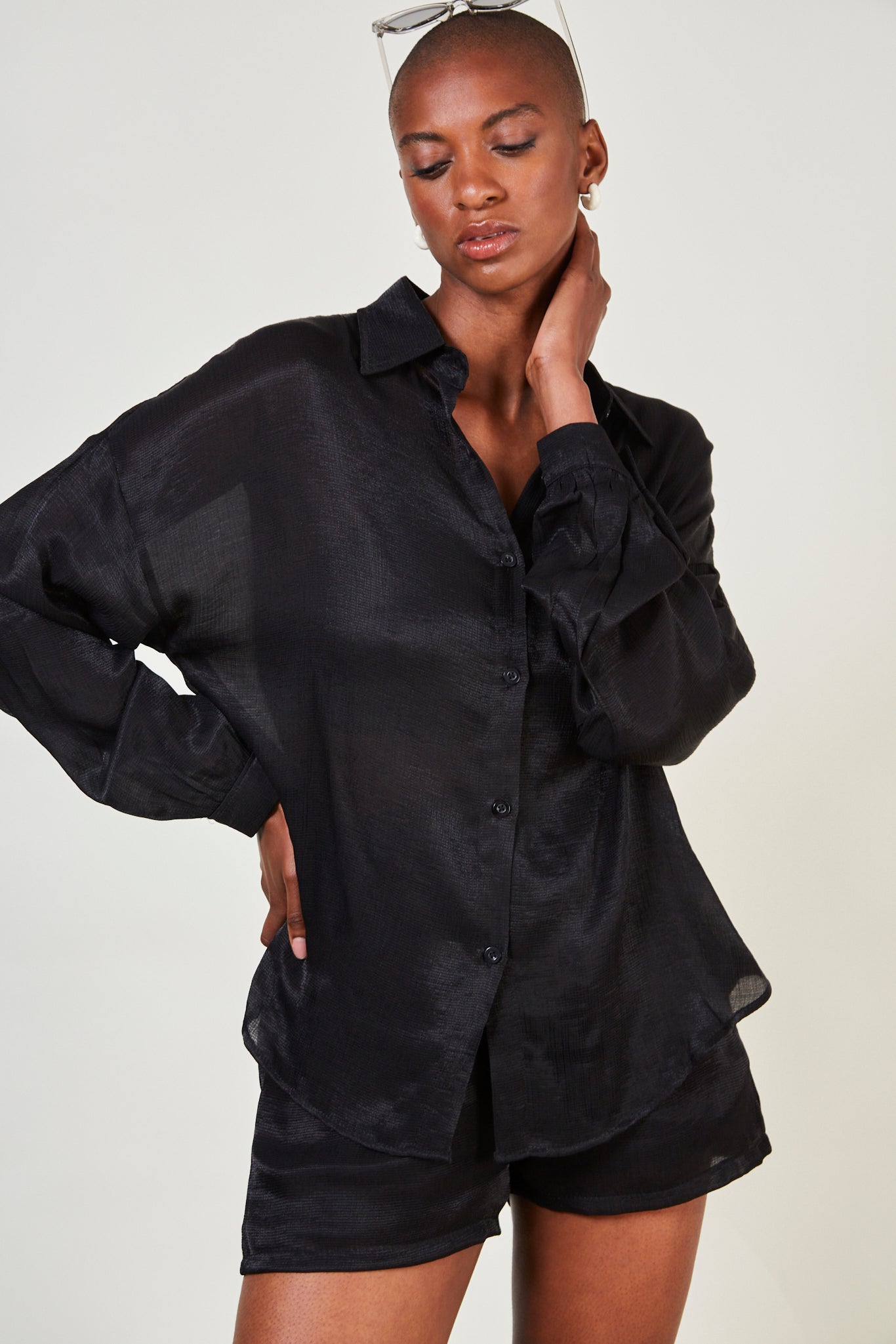 Black long sleeved gauzy shirt_1