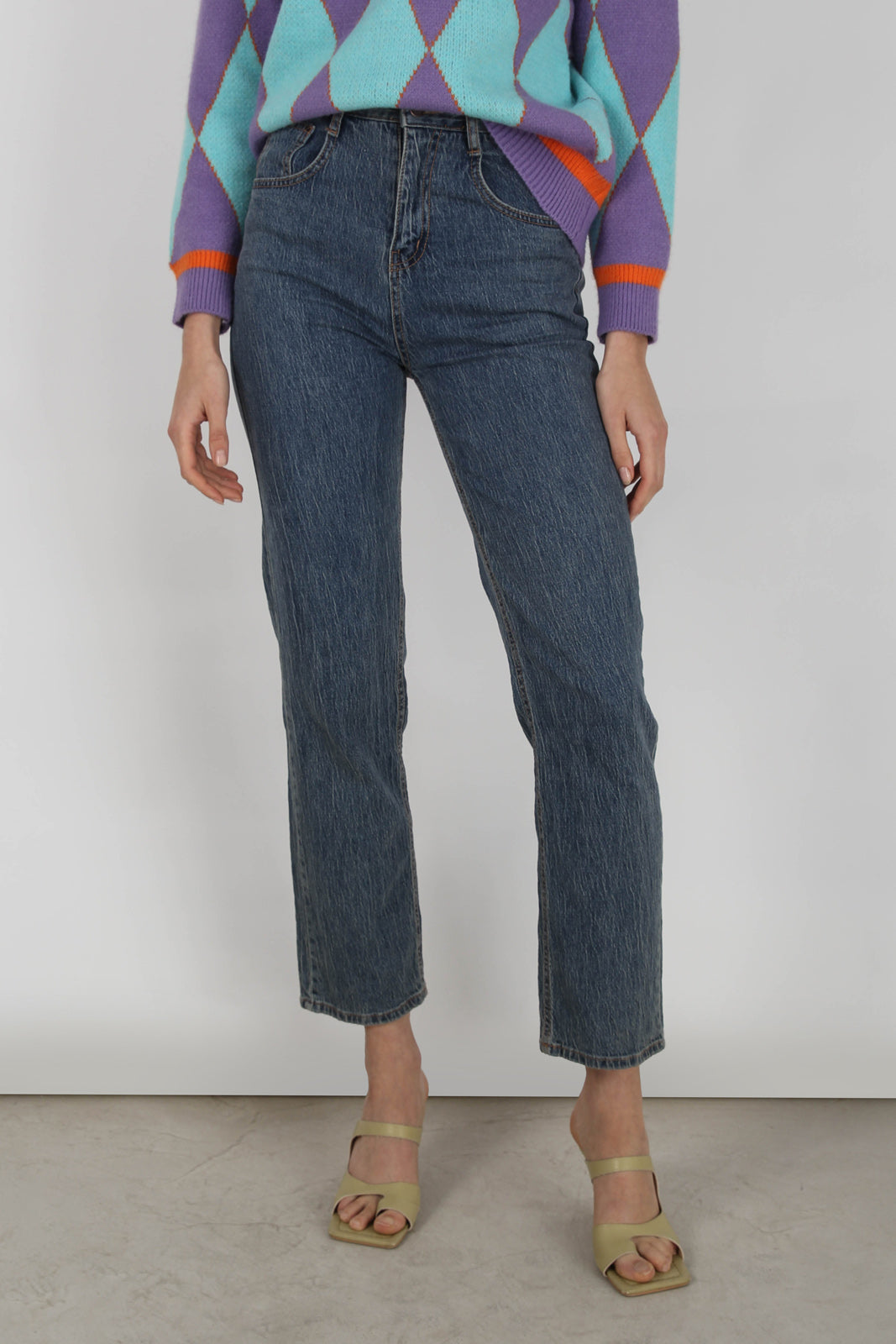 Blue washed recycled cotton blend jeans_1