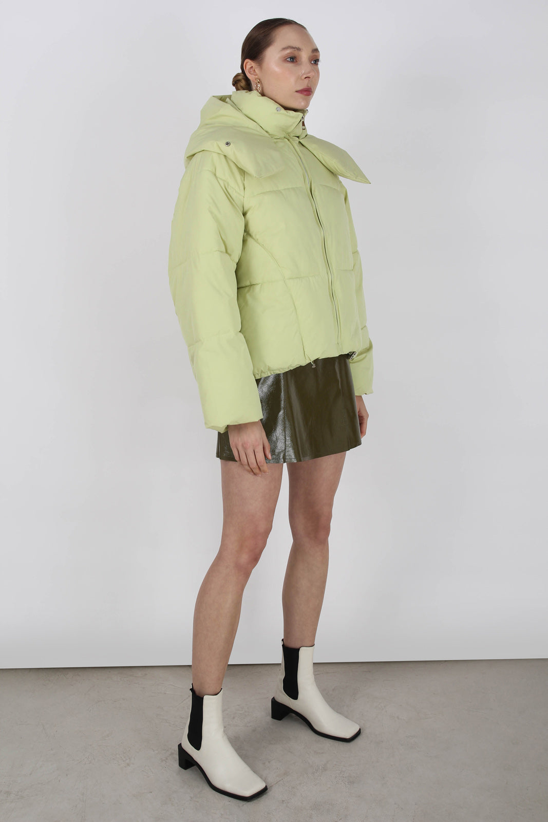 Lemon yellow thick hooded puffer jacket_10