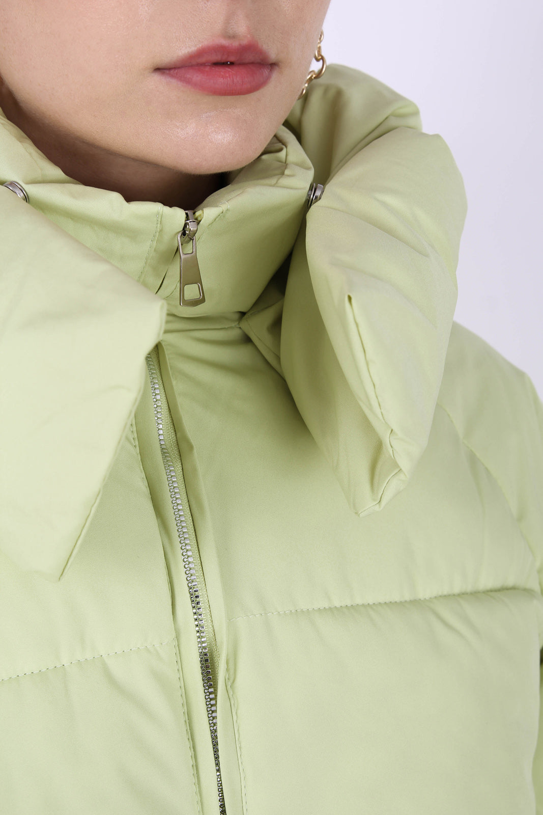 Lemon yellow thick hooded puffer jacket_6