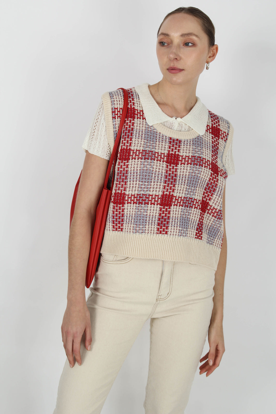 Ivory and red cross check sweater vest_5