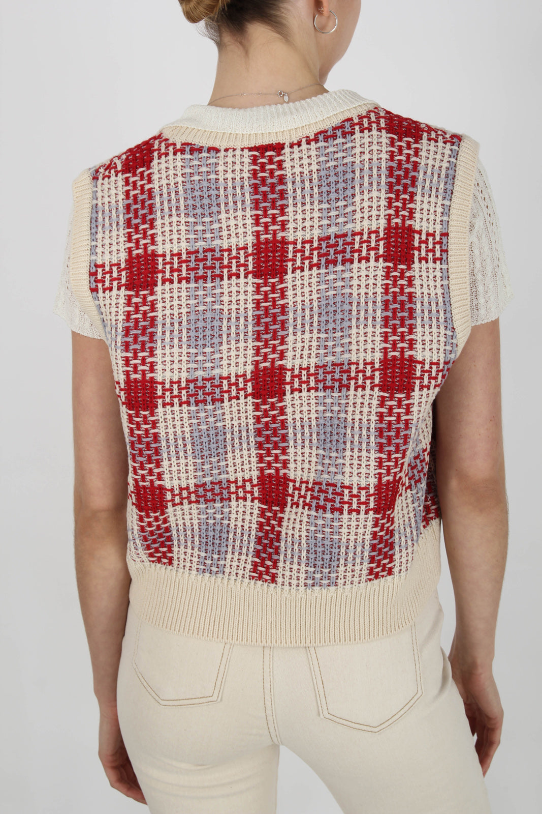 Ivory and red cross check sweater vest_2