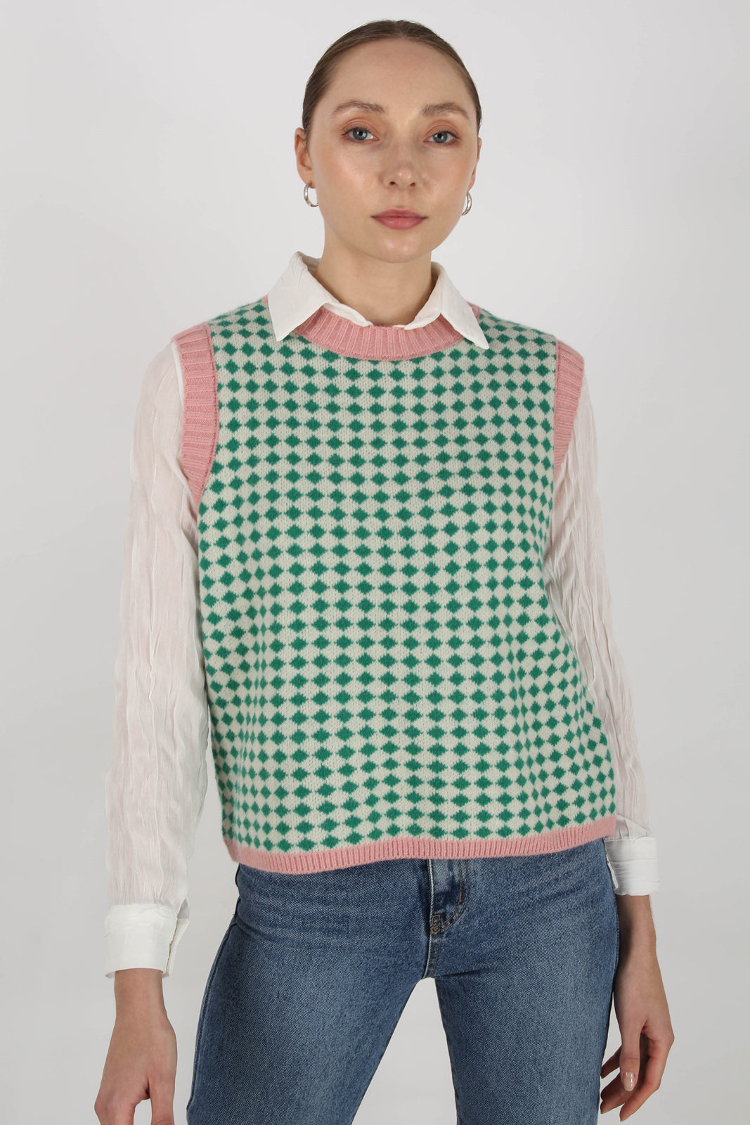 Pink and mint intarsia diamond sweater vest_3