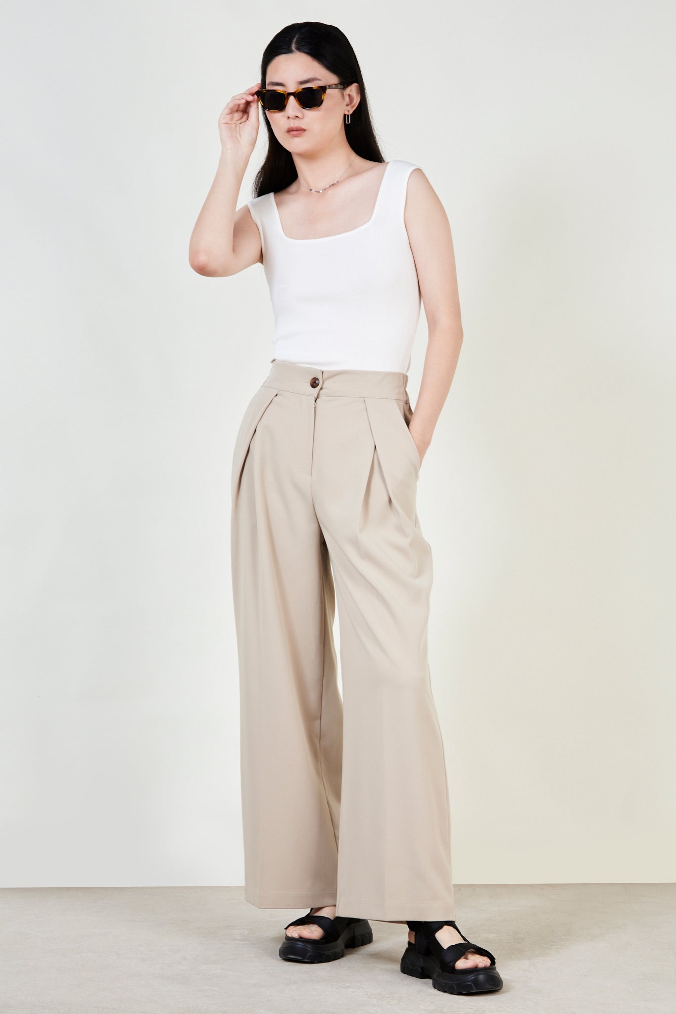 White square neck knit tank_4