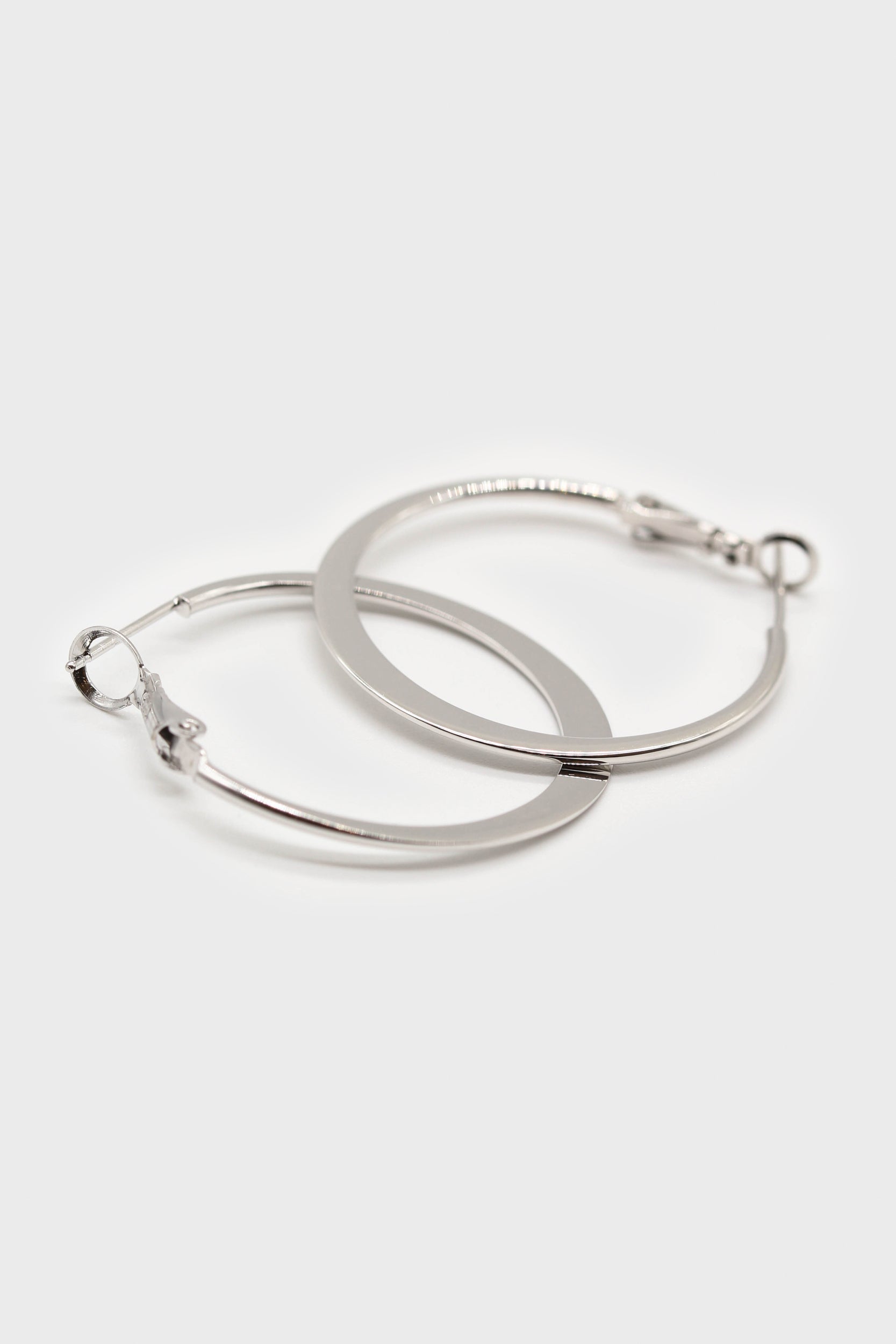 Silver medium smooth flat hoop earrings_1