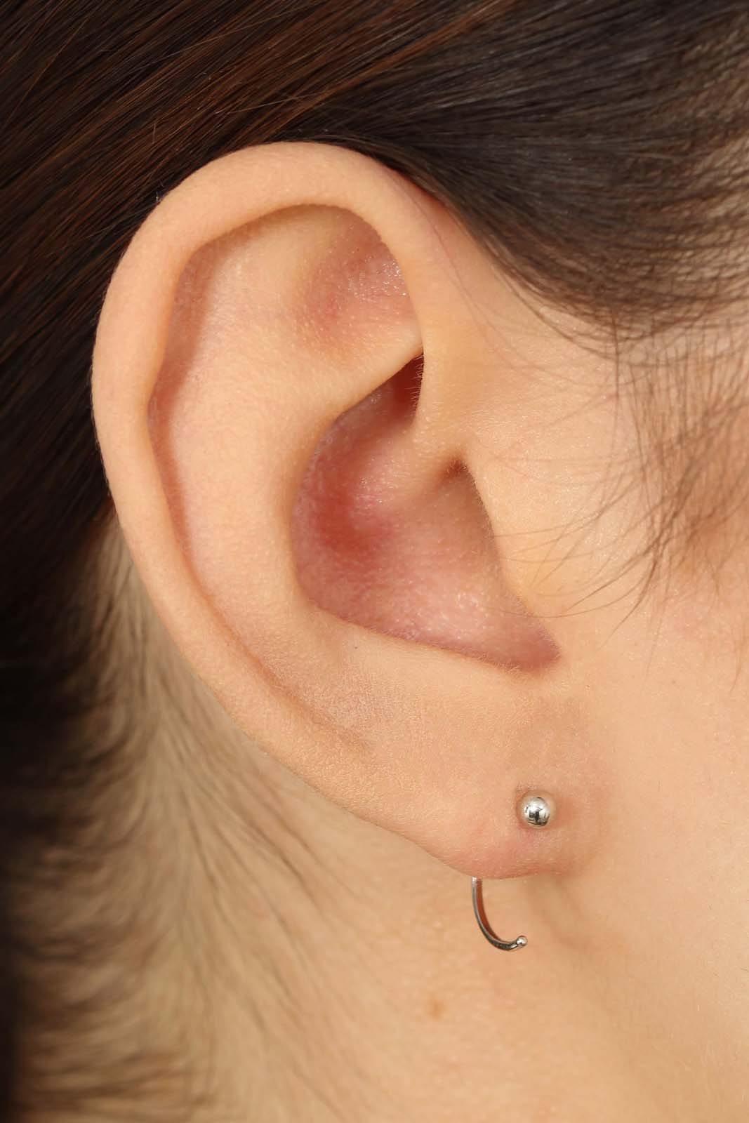 Silver ball half hoop_2