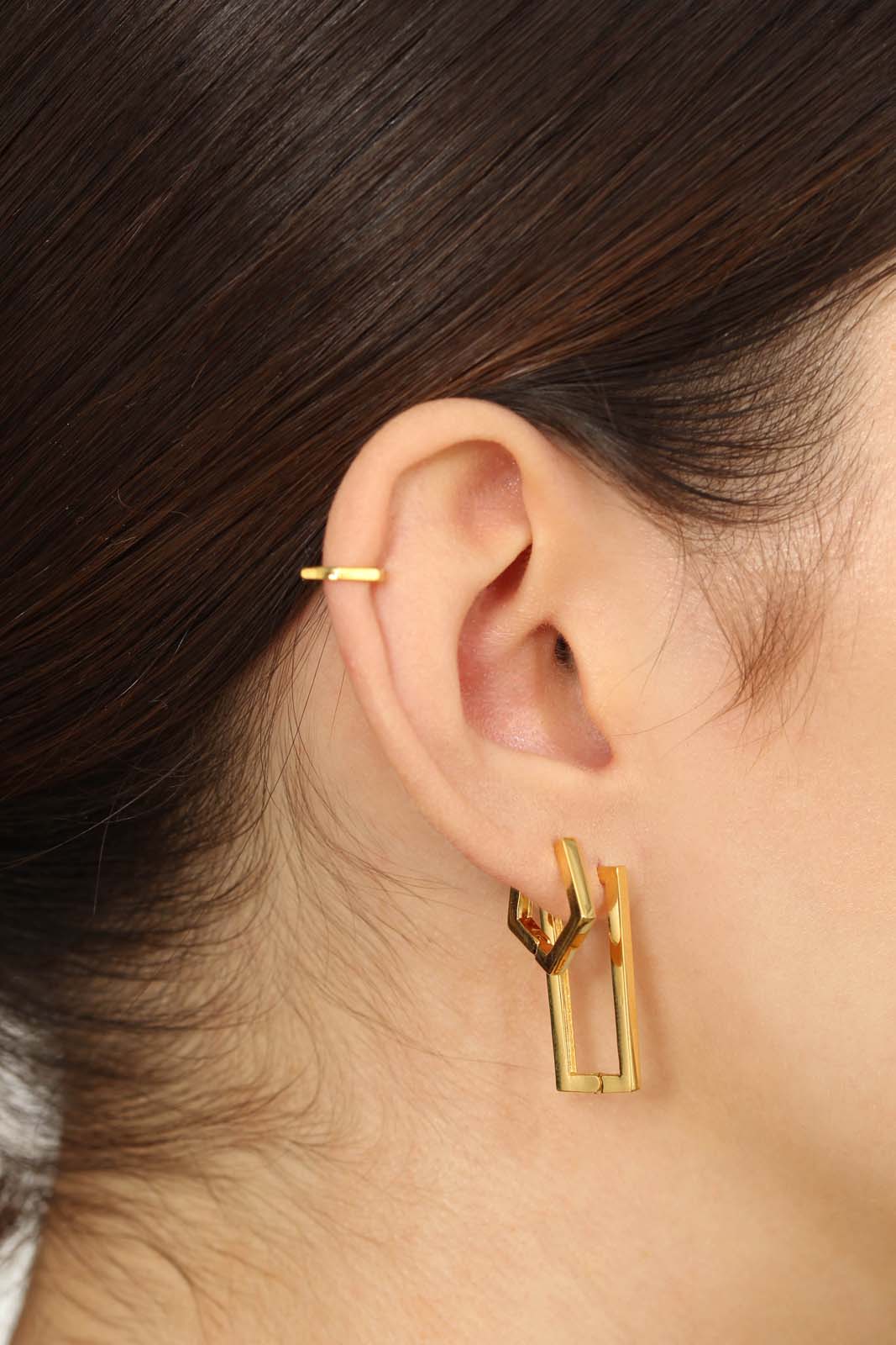 Gold perfect rectangle earrings_2