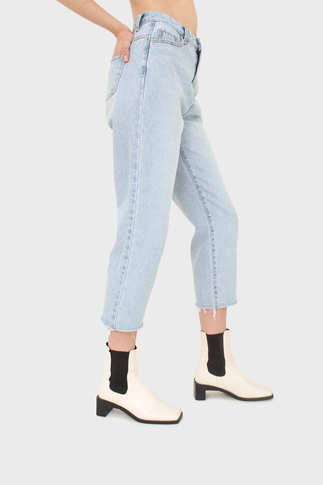 Light blue slit boyfriend jeans - 770_9