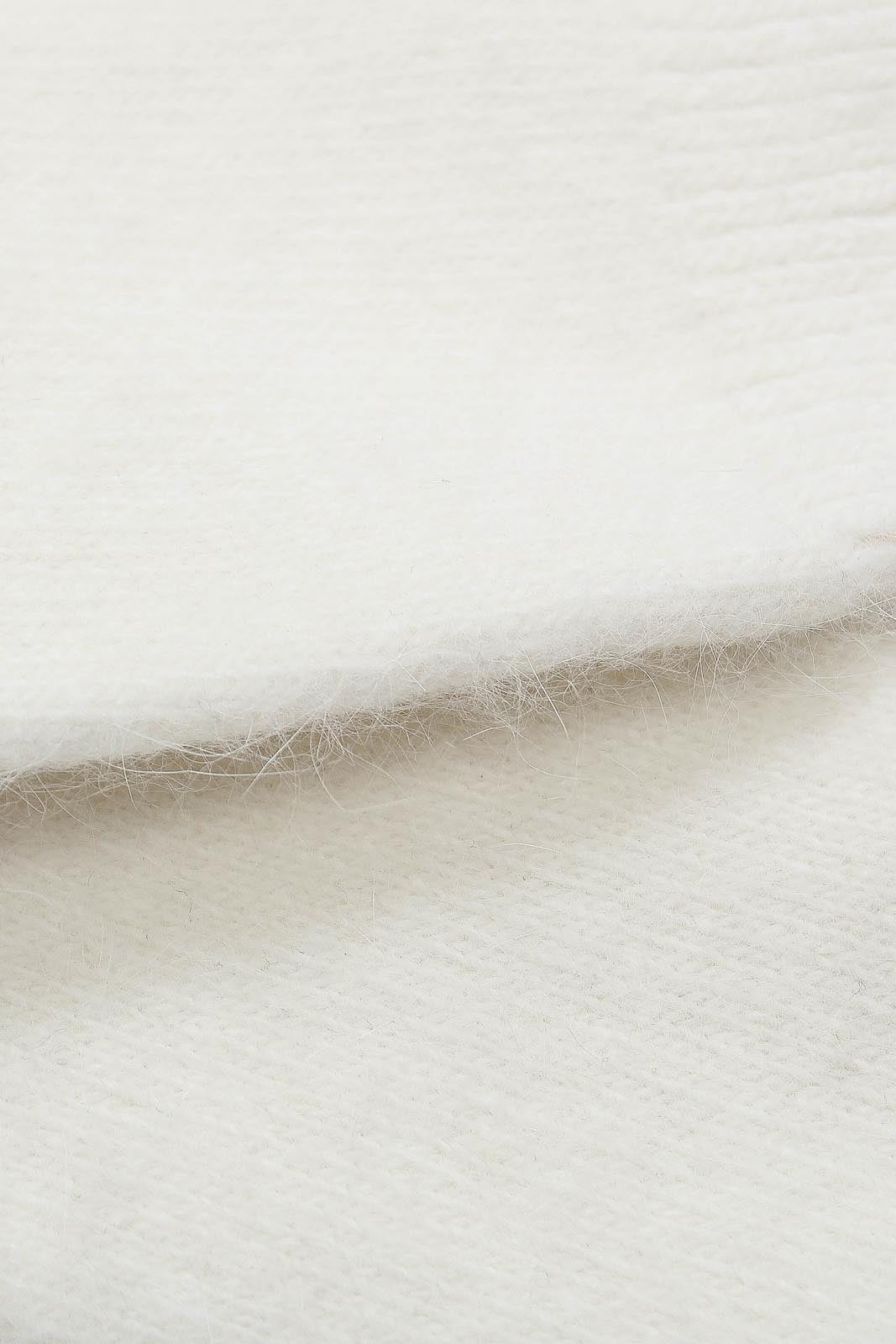 Ivory angora smooth socks_2