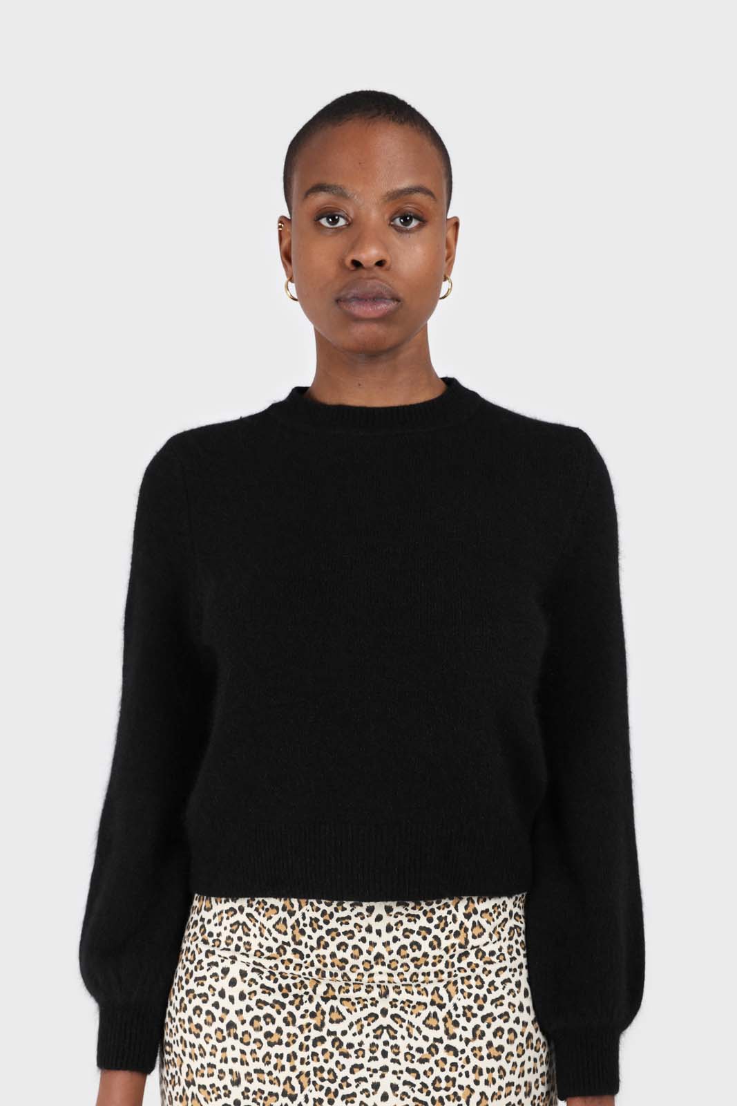Black balloon sleeve angora jumper_1