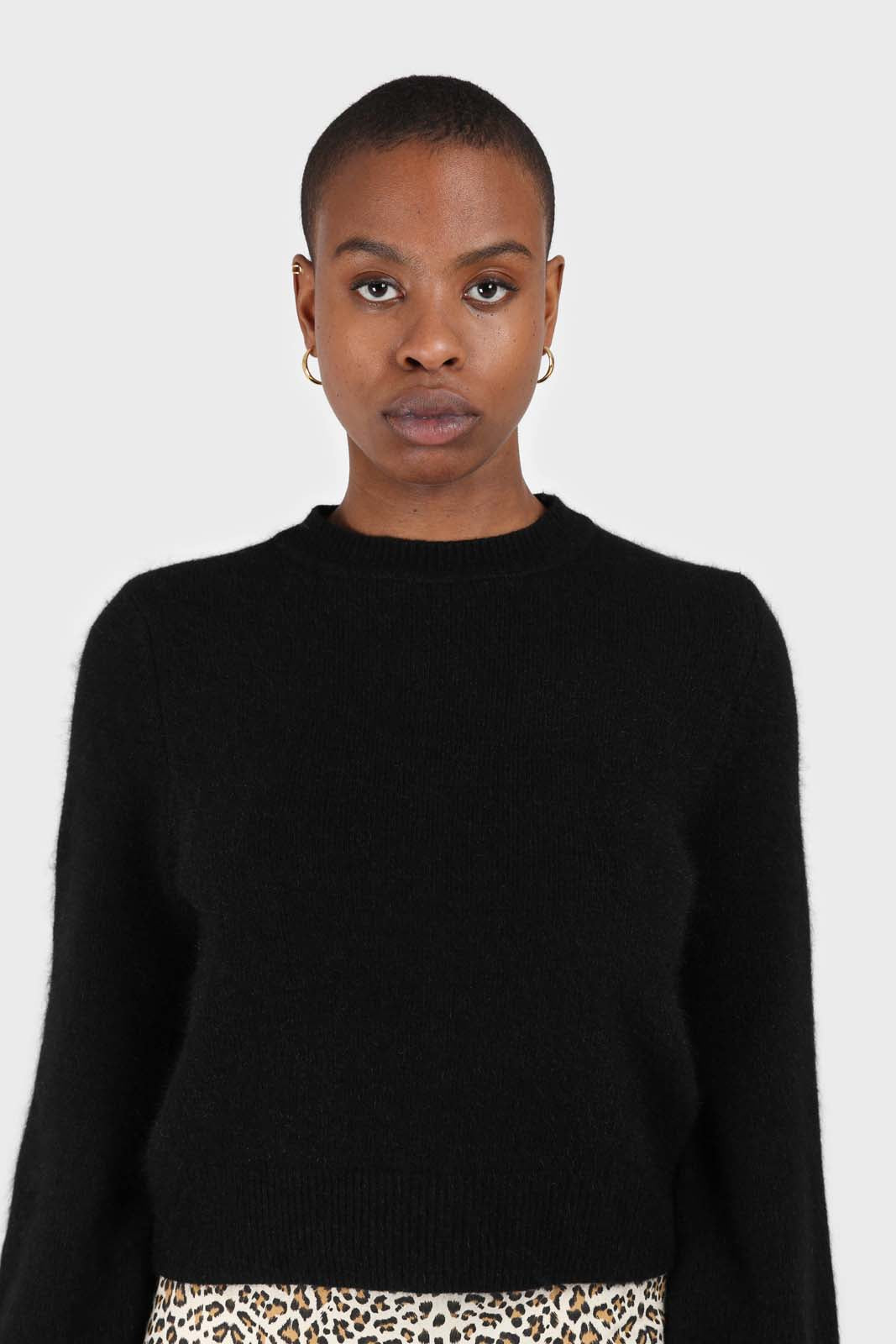 Black balloon sleeve angora jumper_2
