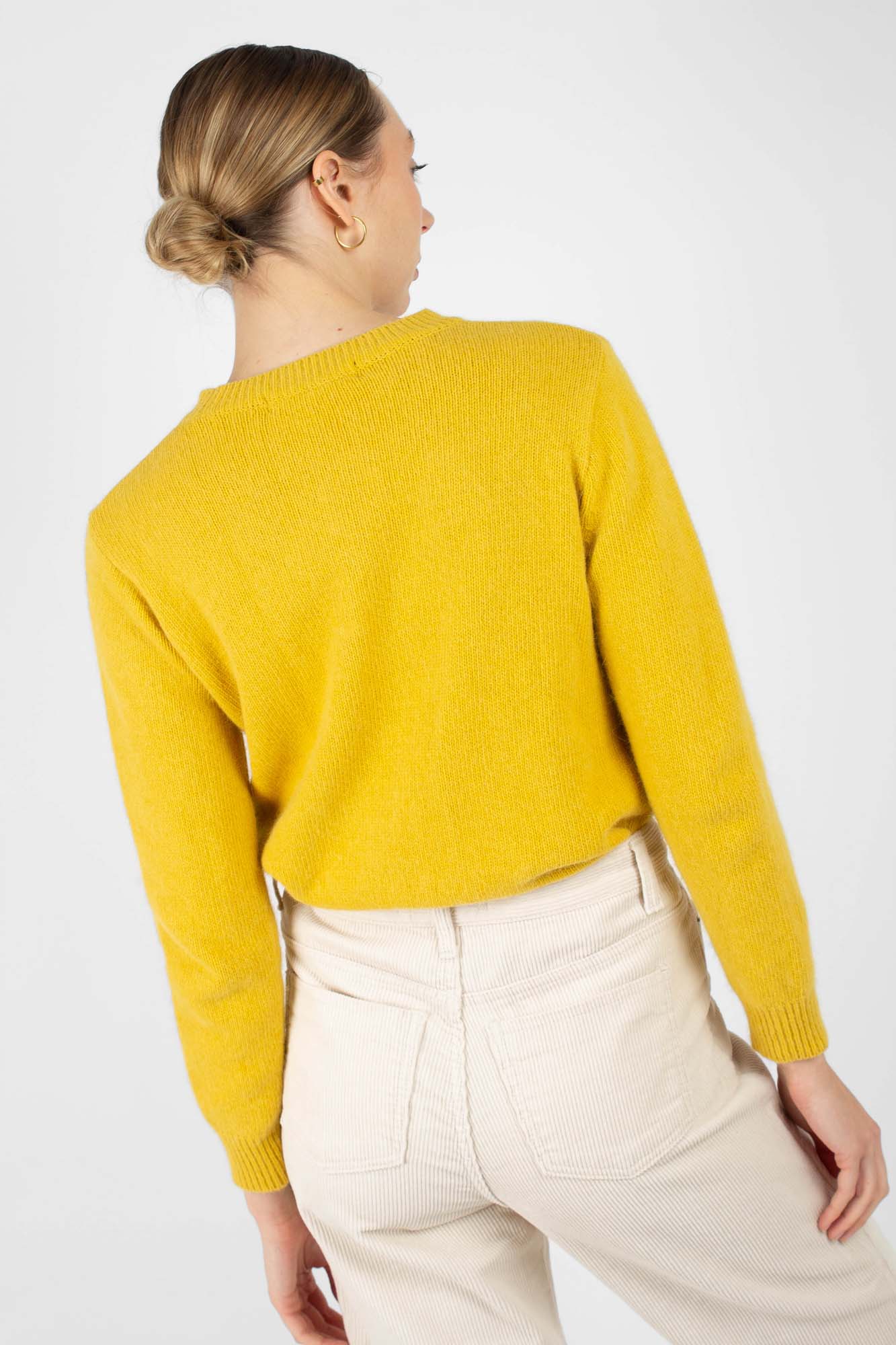 Yellow angora crew neck jumper_9
