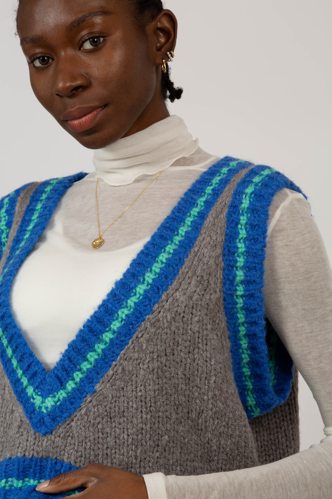 Ivory wool blend fitted turtleneck_9