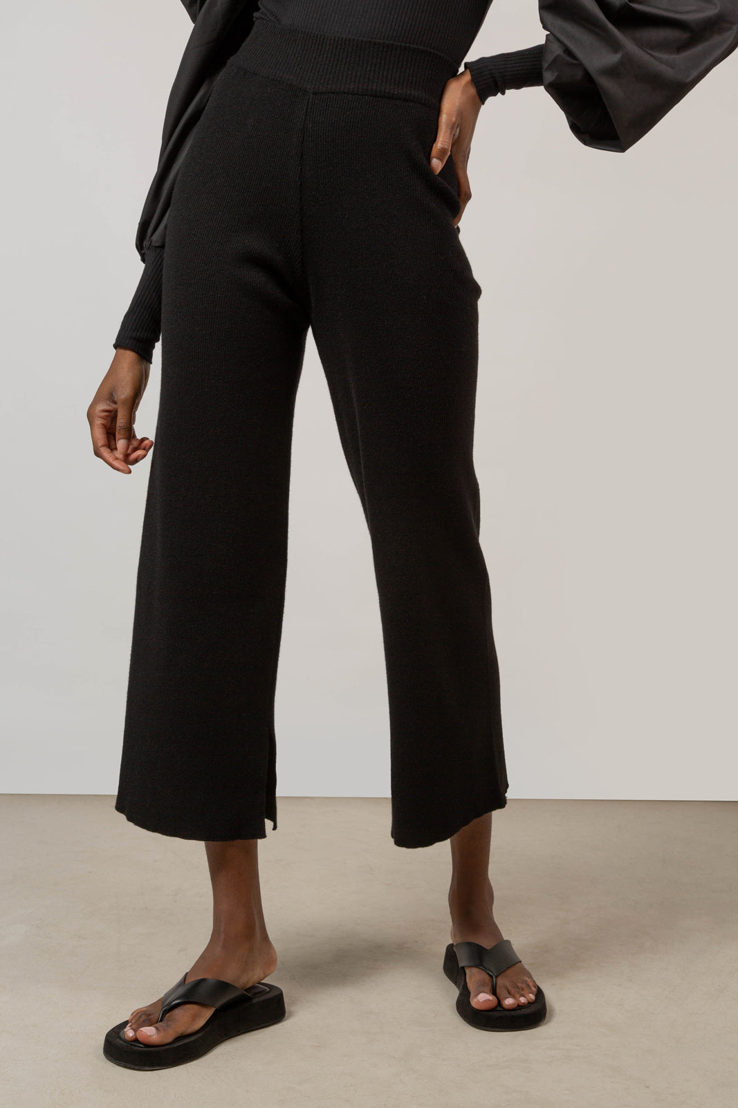 Black wool blend knit trousers_1