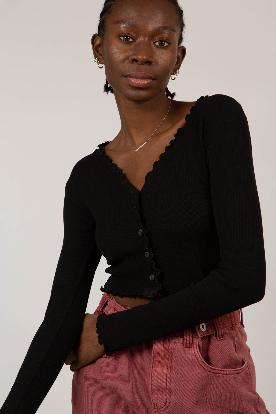 Black ruffle trim button up top_1