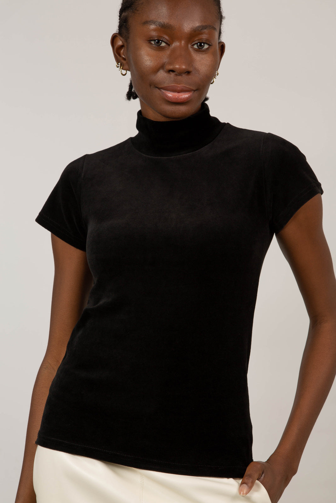 Black velvet short sleeved mock neck top_5