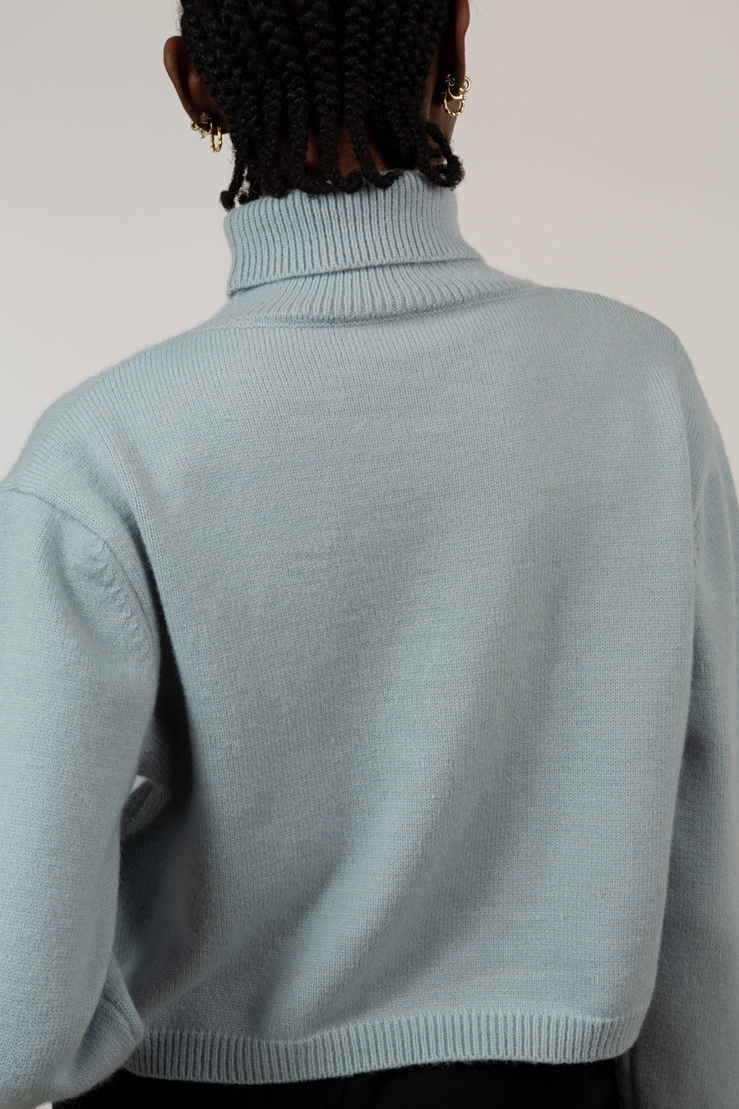 Baby blue cropped turtleneck jumper_2