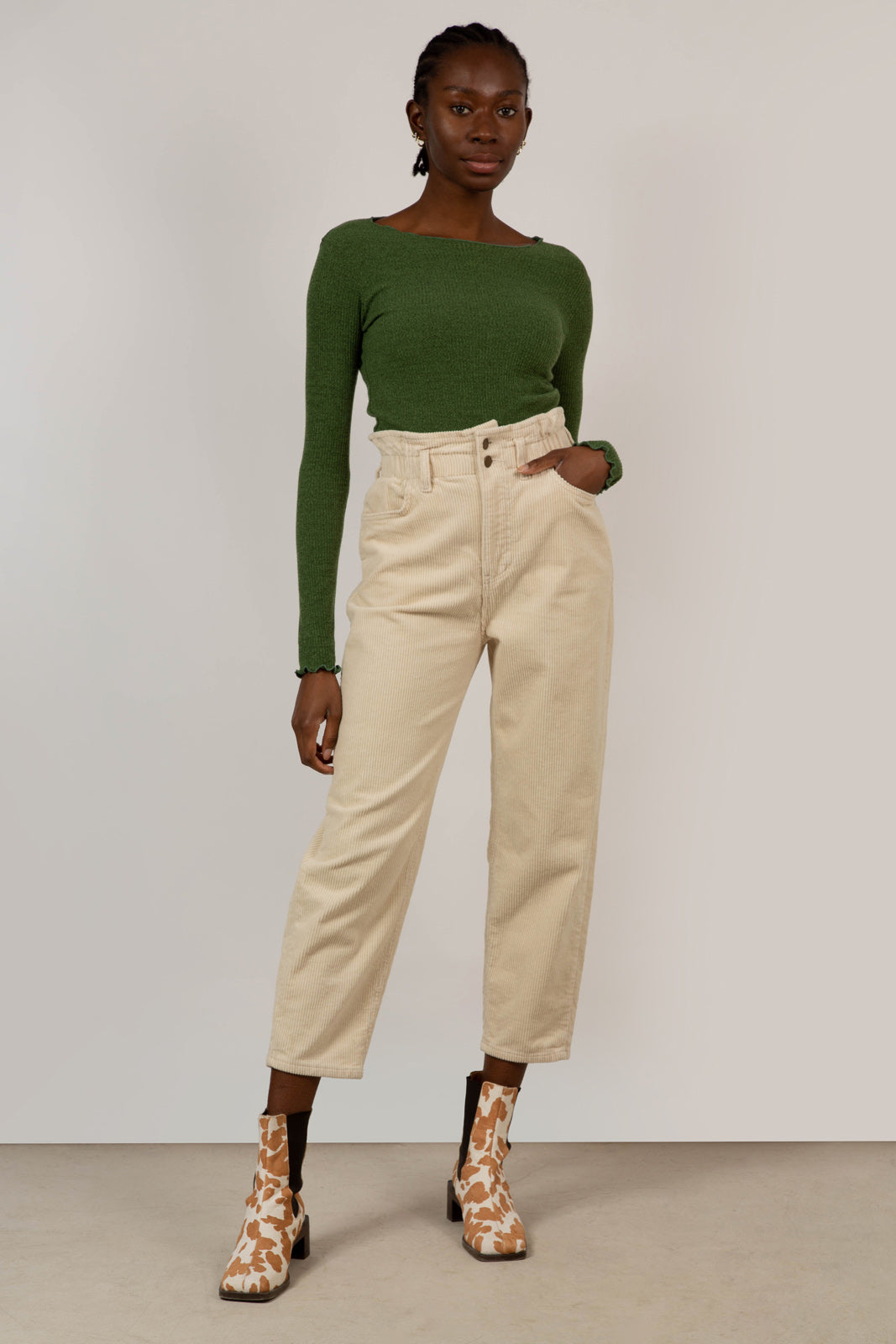 Ivory high waist corduroy trousers_3