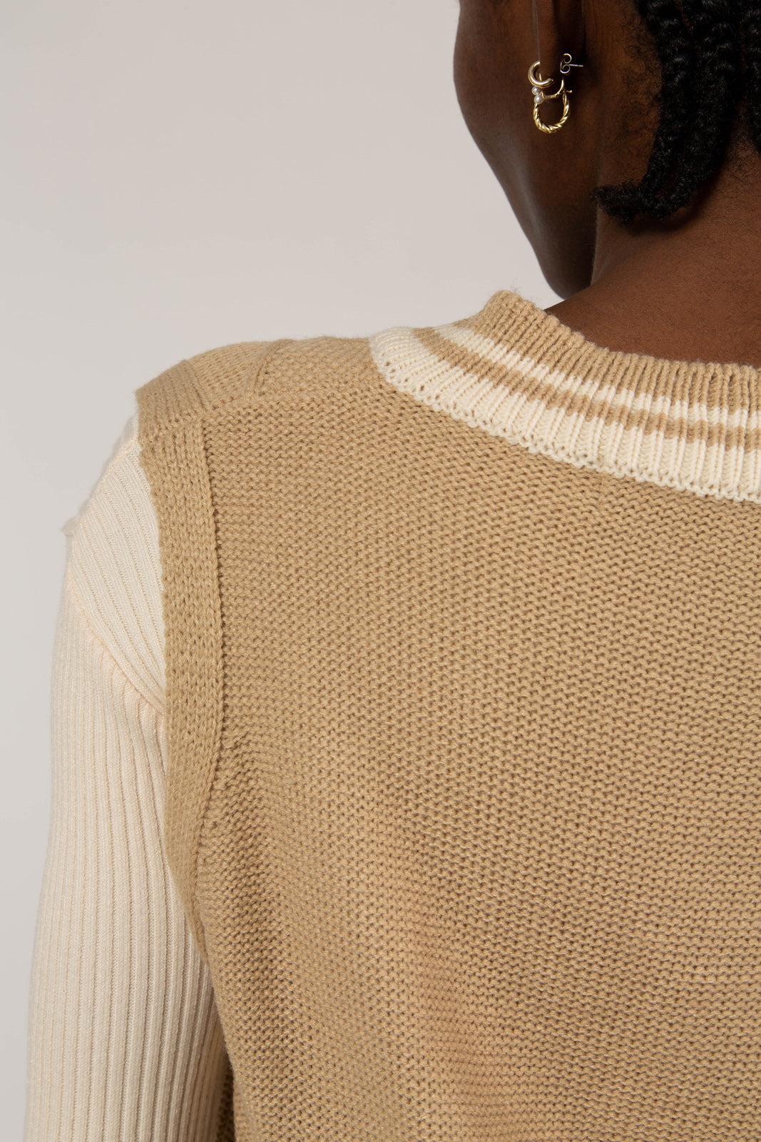 Beige and ivory varsity trim sweater vest_9