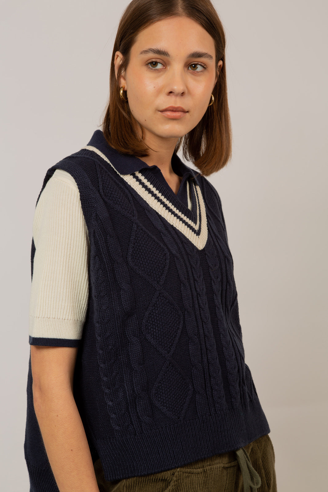 Navy and ivory varsity trim sweater vest_4