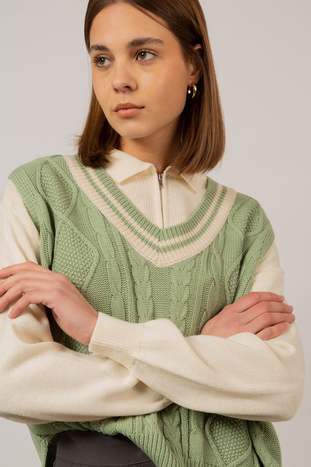 Mint and ivory varsity trim sweater vest_3