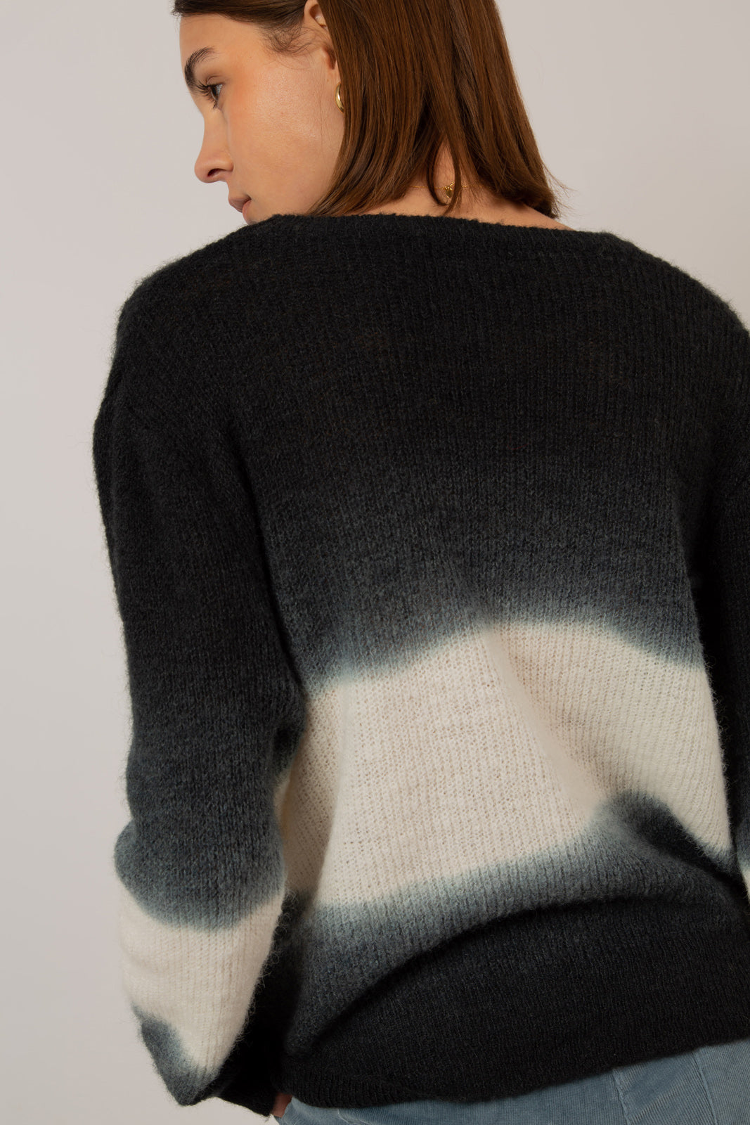 Black dip tie dye wool blend jumper_6