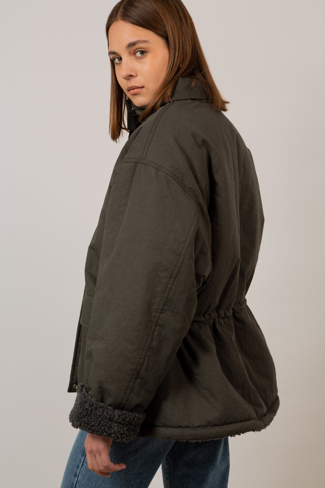 Charcoal teddy lined cinch back parka_3
