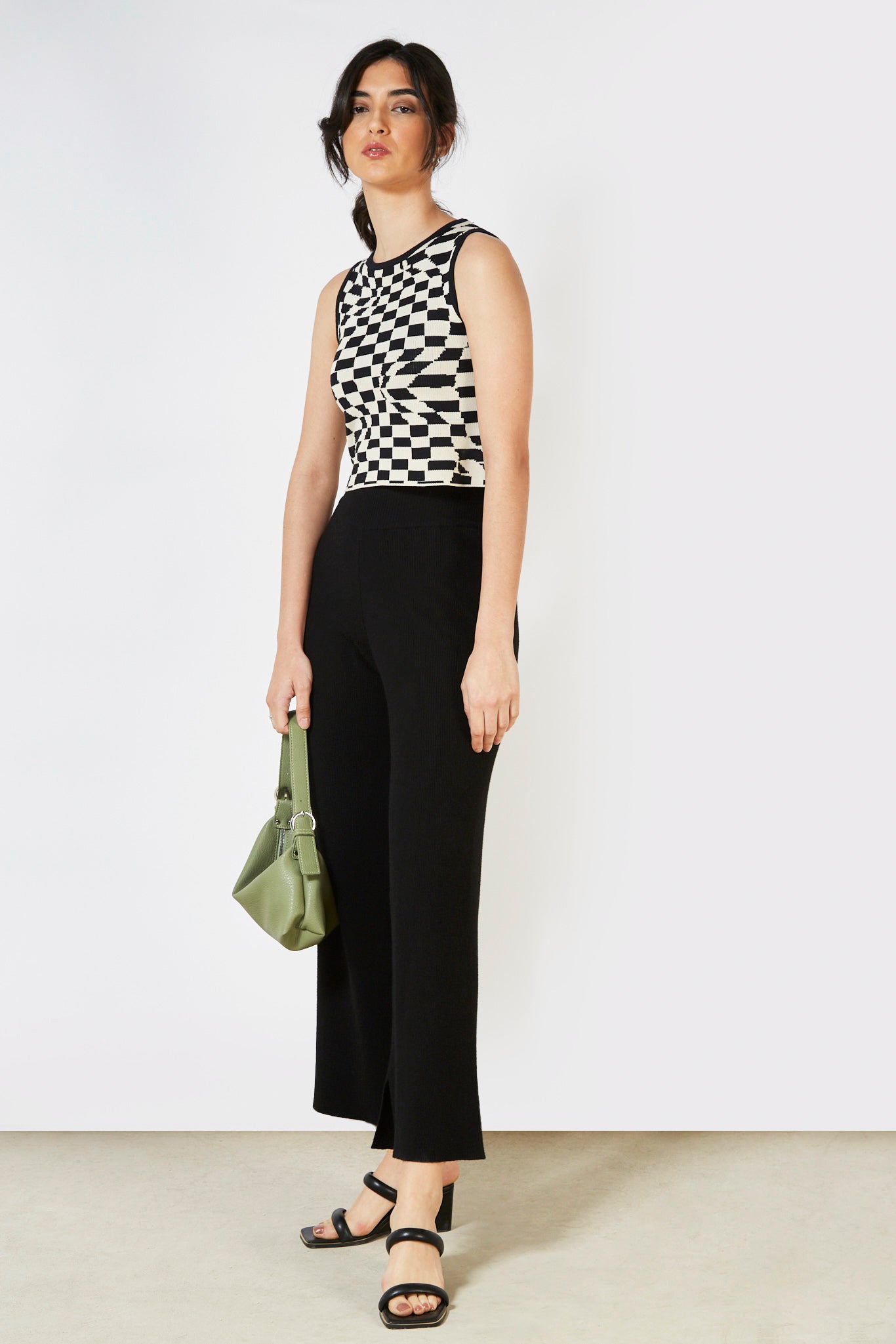 Black and white psychedelic knit tank_3