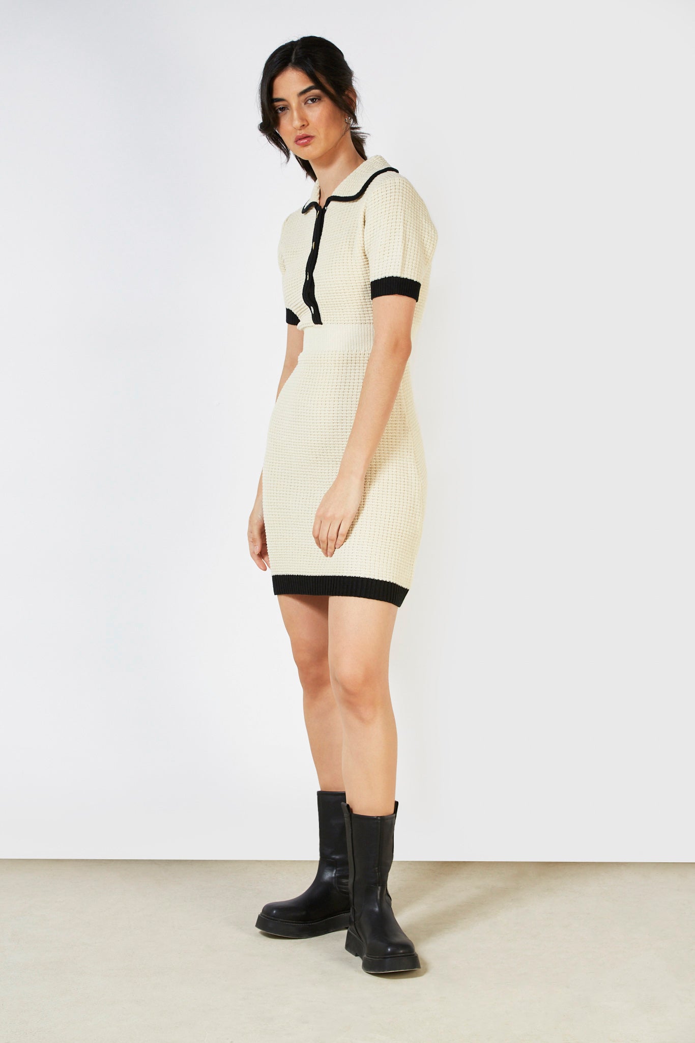 Ivory and black trim polo knit dress_6