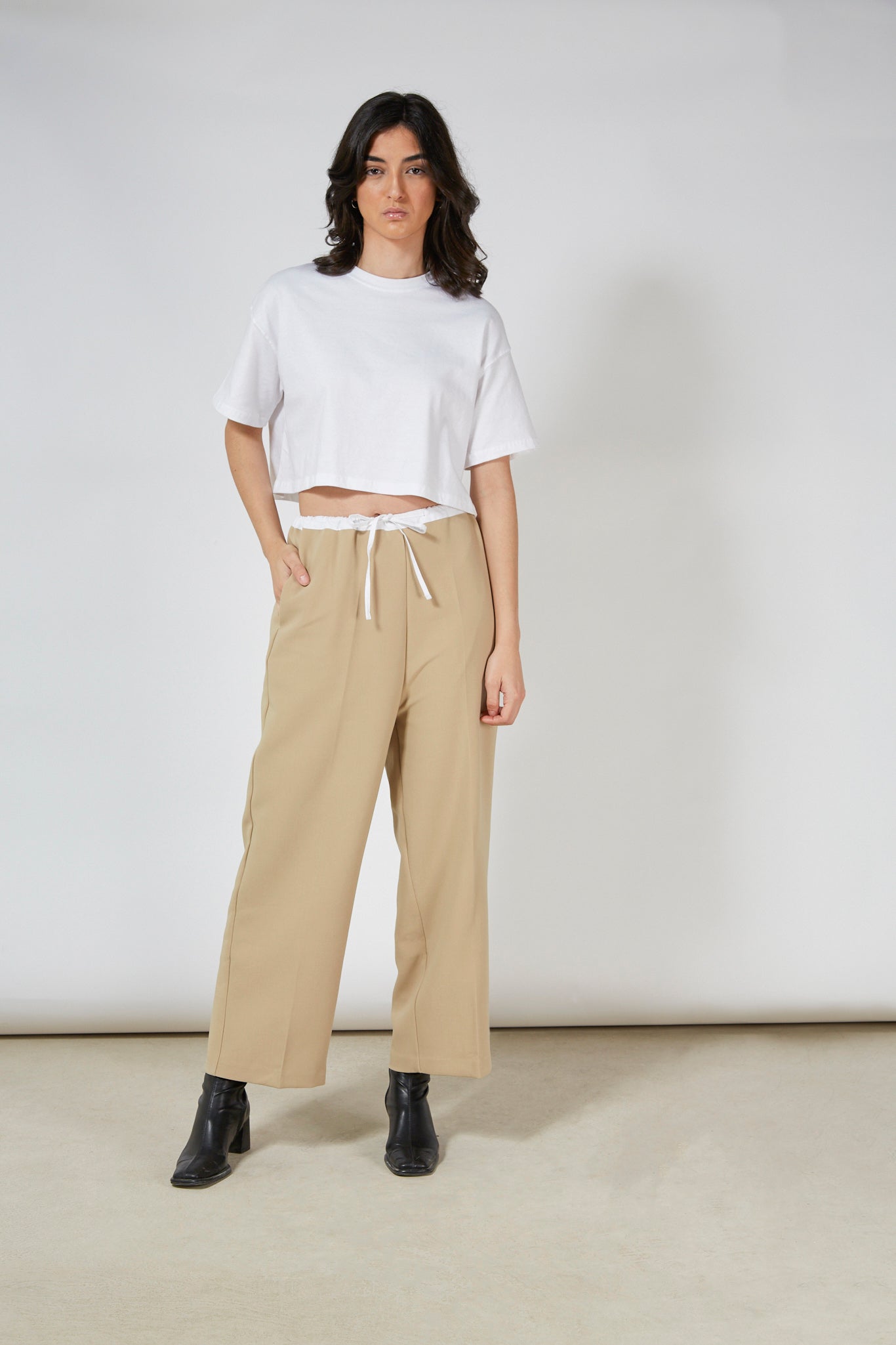 Beige and ivory contrast waist trousers_5