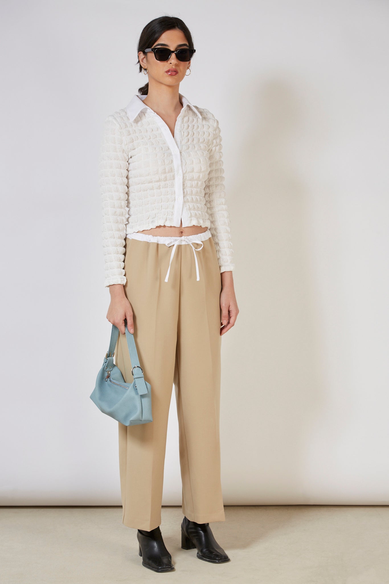 White textured puff shirt_2