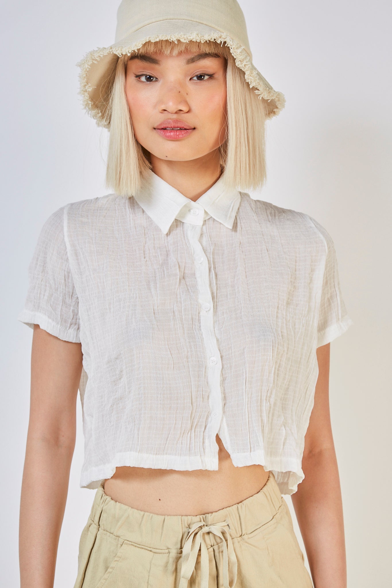 Ivory wrinkle short sleeved button up blouse_3