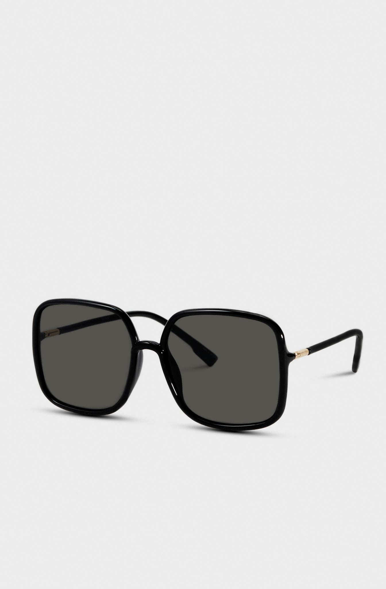 Black square frame sunglasses_1