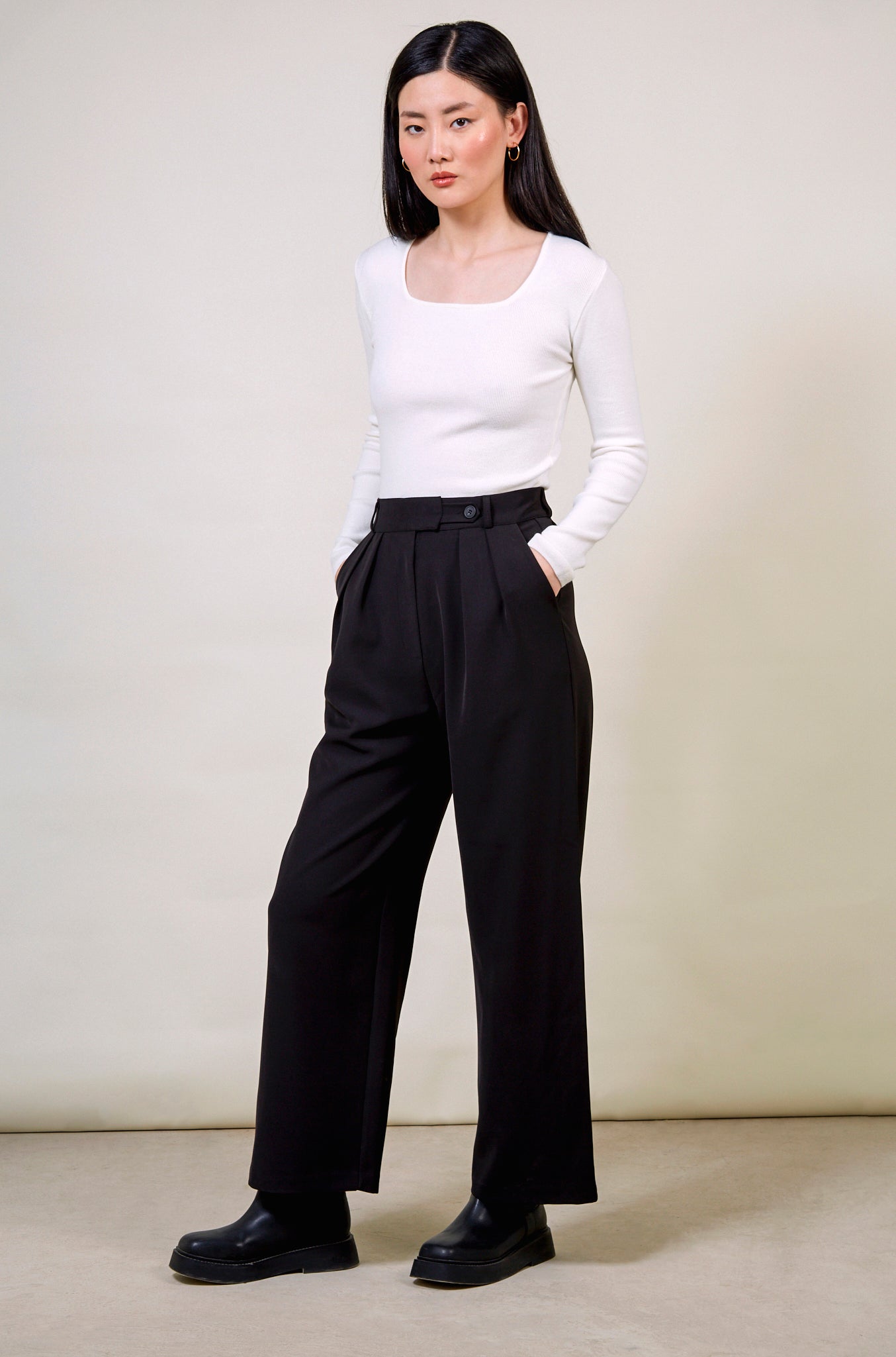 Black side button smart trousers_3