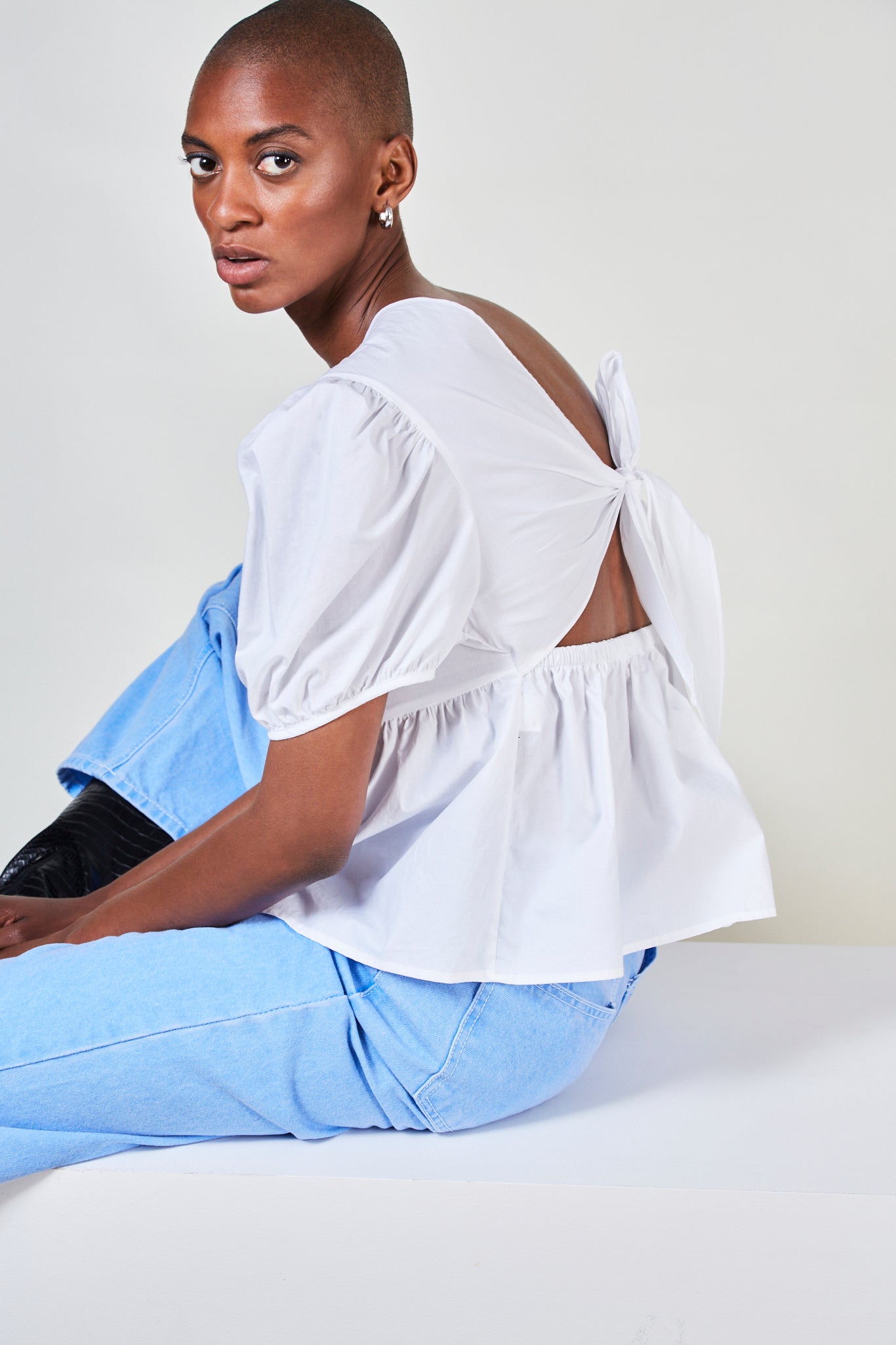 White tie back short sleeved top_5