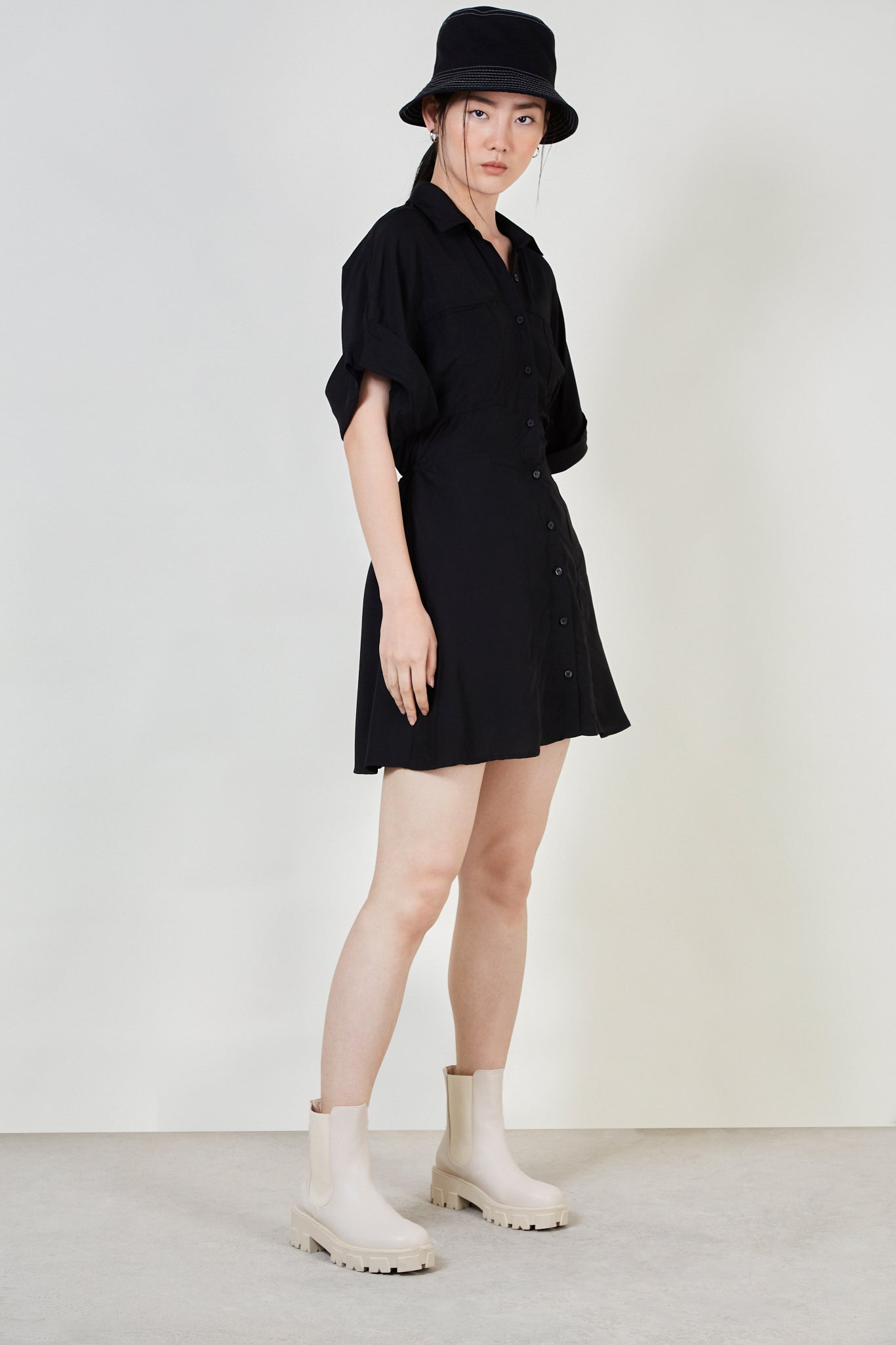 Black relaxed shirt dress_1