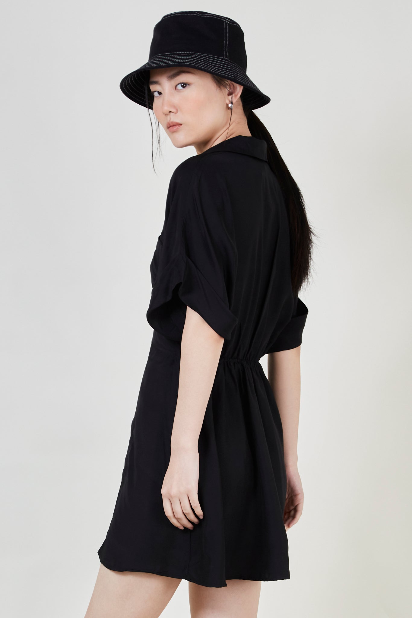 Black relaxed shirt dress_2