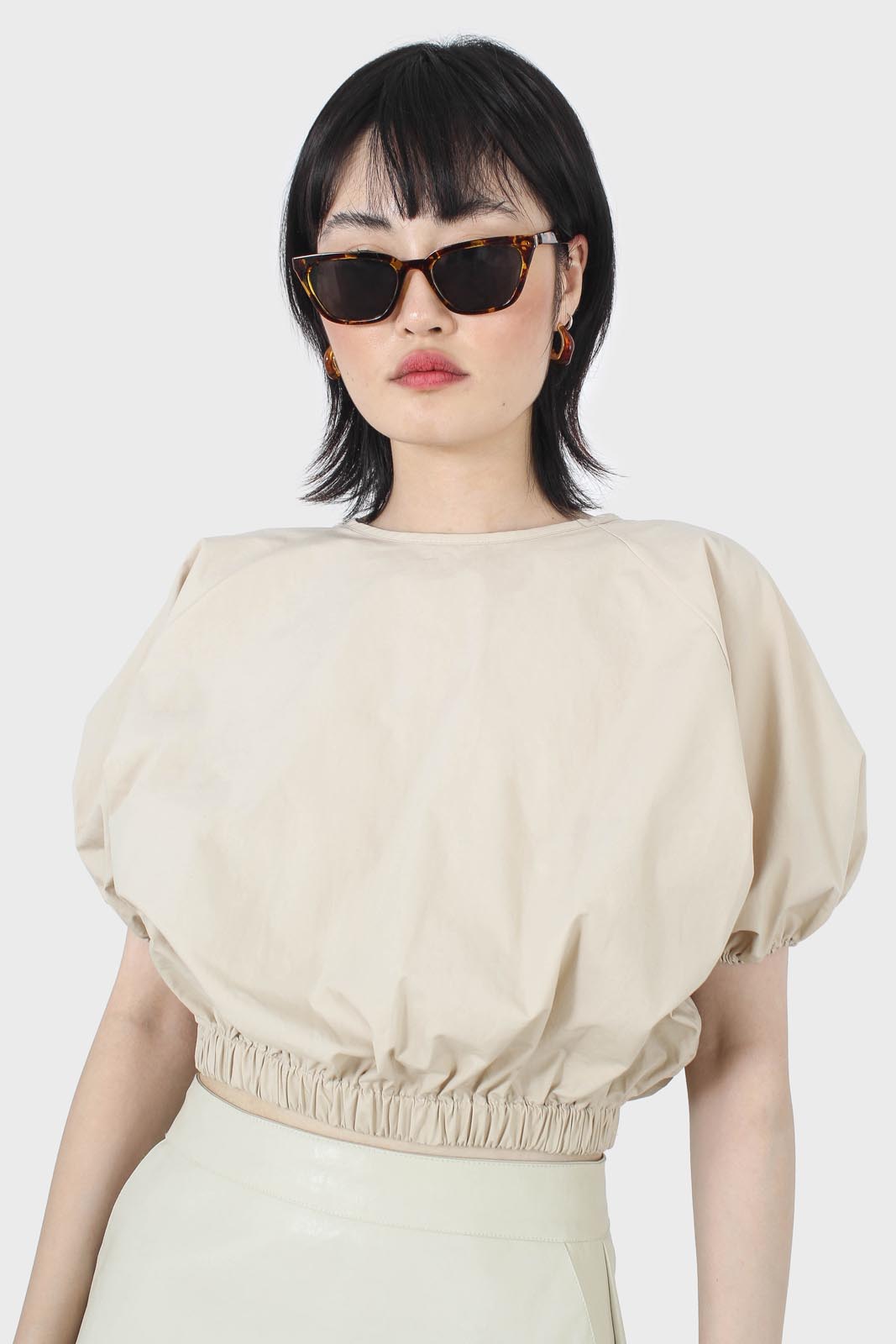 Beige ruched hem puff cropped top_7