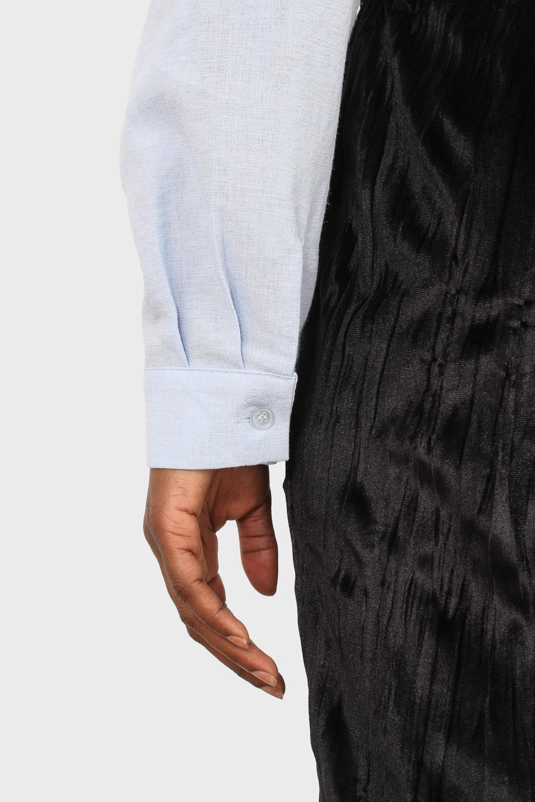 Pale blue linen plunging tie front shirt_5