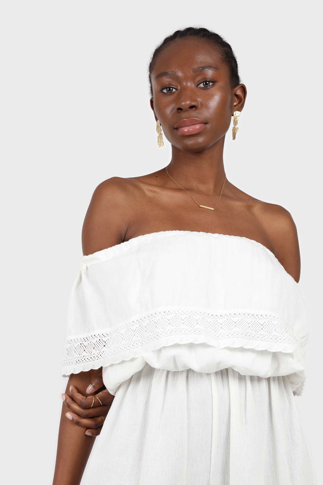 Ivory ruffle off shoulder jumpsuit_2