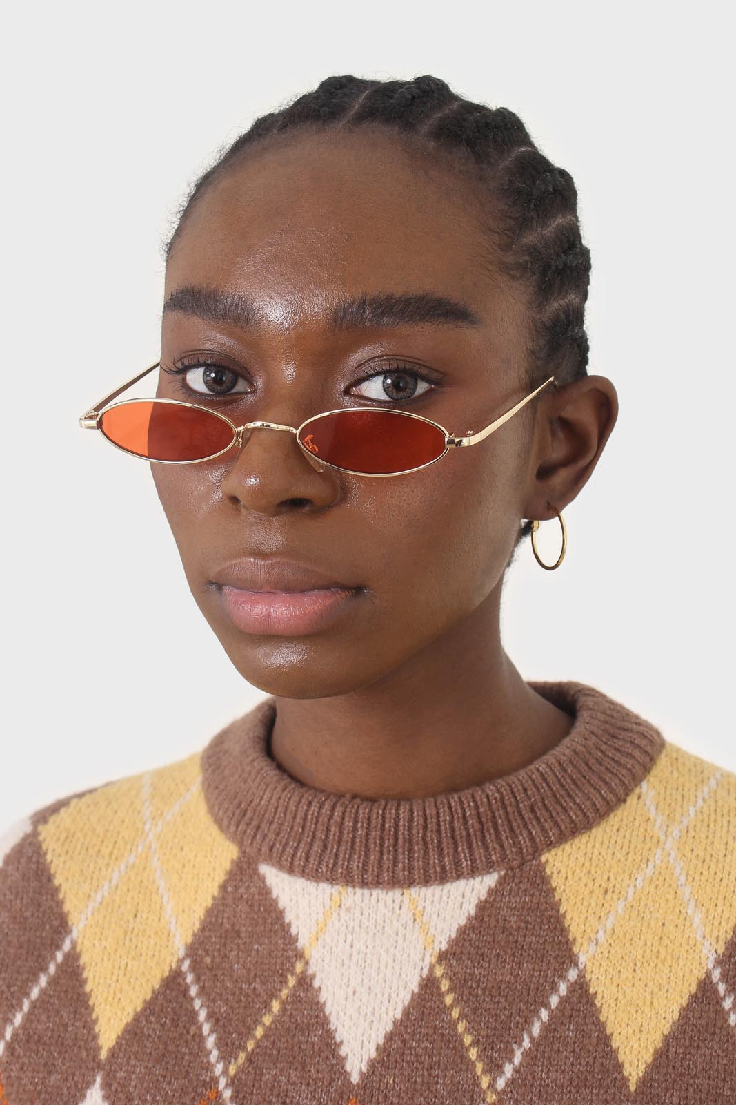 Red and gold lined slim oval sunglasses_5