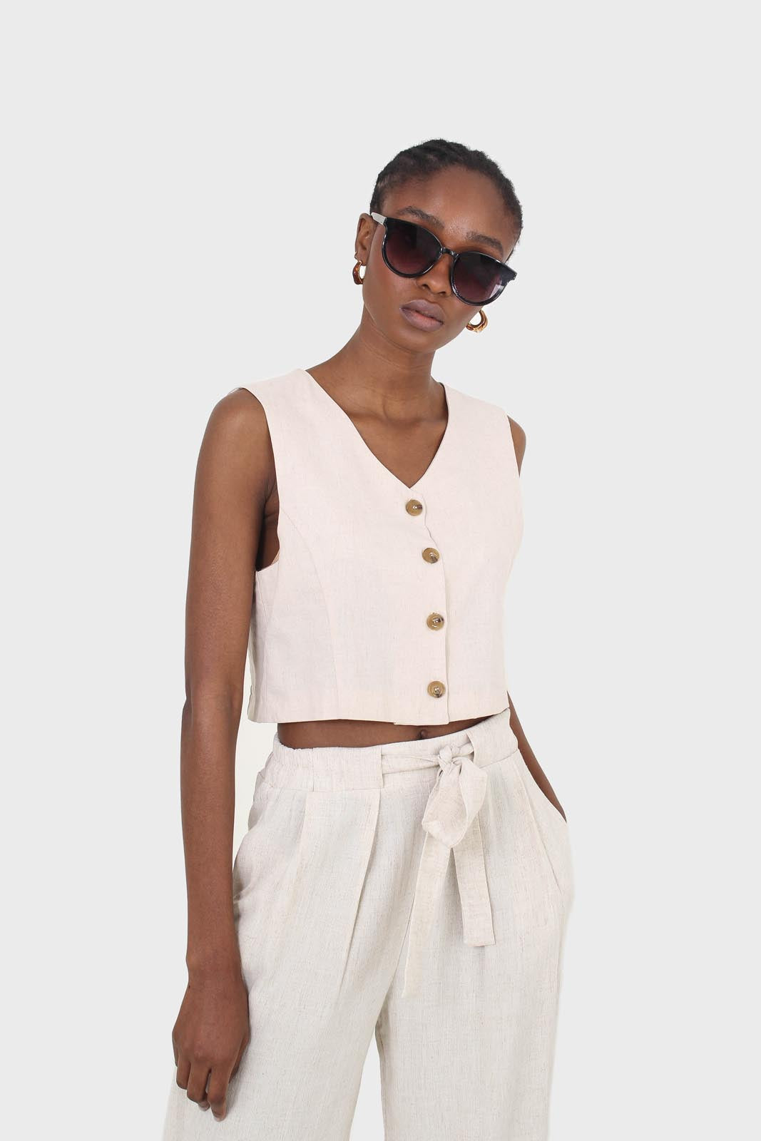 Beige button front linen vest_9