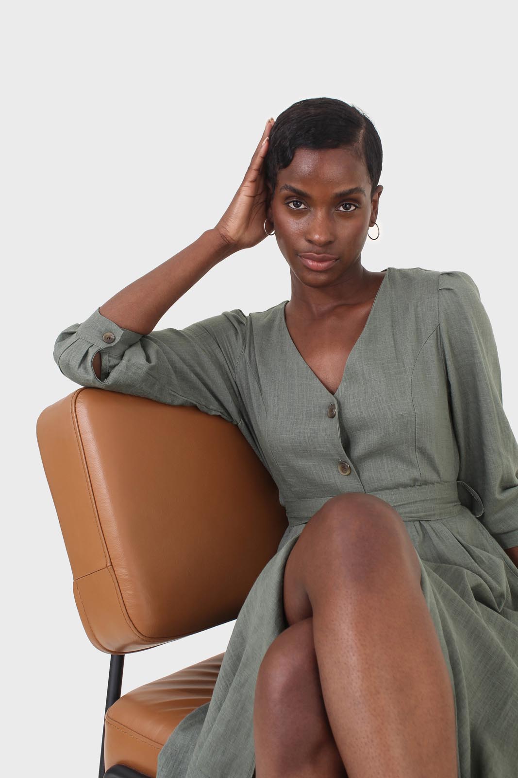 Khaki V-neck button front belted linen dress_13