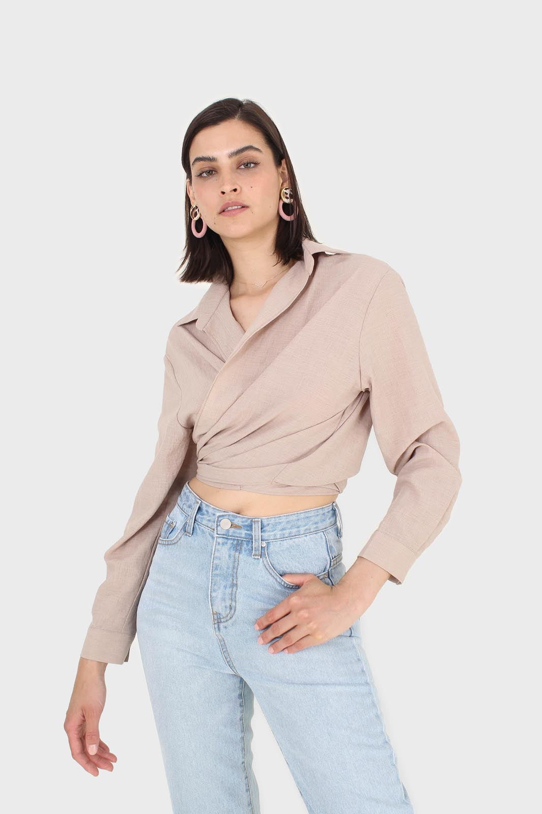 Beige linen plunging tie front shirt_6